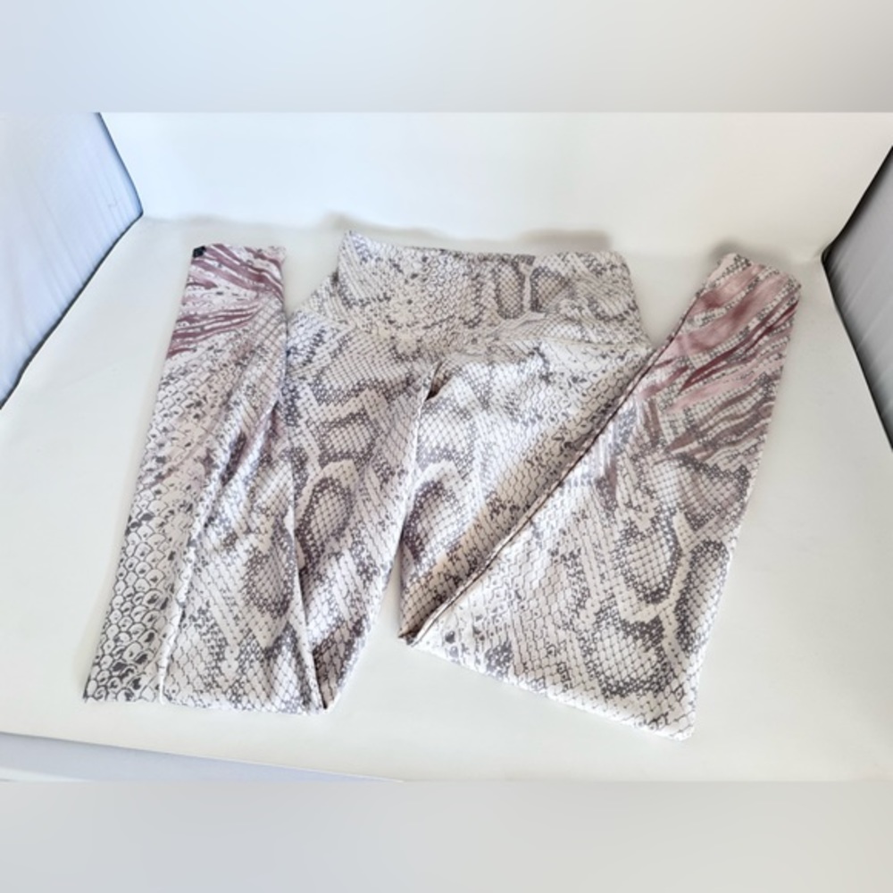 Onzie snake‎ print LeggingsS/m - Picture 2 of 7